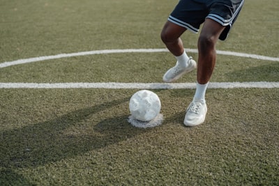 من هو أشرف داري لاعب الأهلي الجديد؟